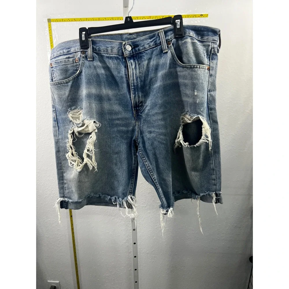 Levis 511 Mens Distressed Denim Shorts Light Wash Blue Cut‎ Off Frayed Size 40
